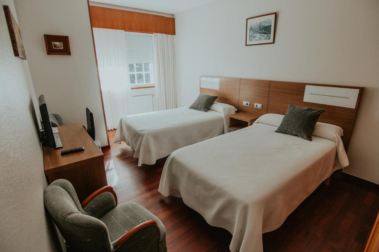 Hotel A Veiga サモス エクステリア 写真