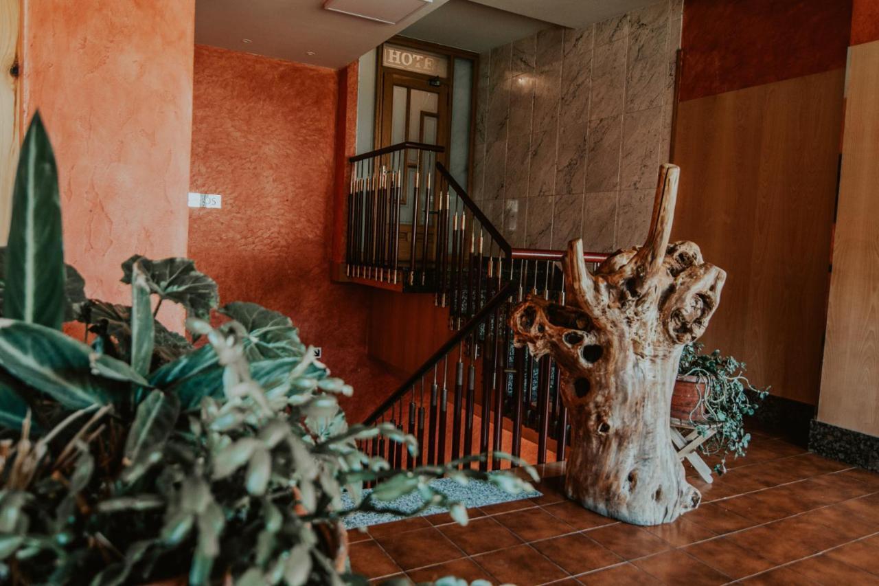 Hotel A Veiga サモス エクステリア 写真